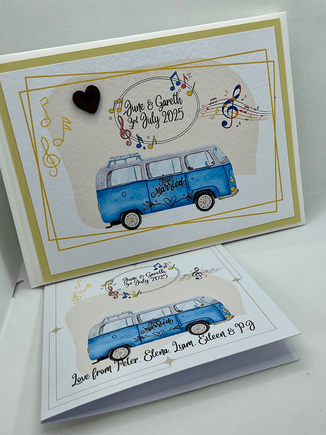 Wedding guest book. Personalised signature’s book .