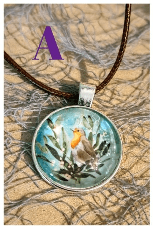 Handmade jewellery necklace .