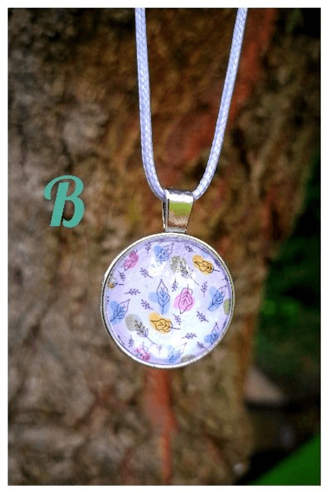 Handmade jewellery necklace .