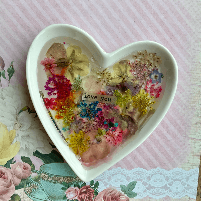 White porcelain ring trinket with pressed flowers in resin. 