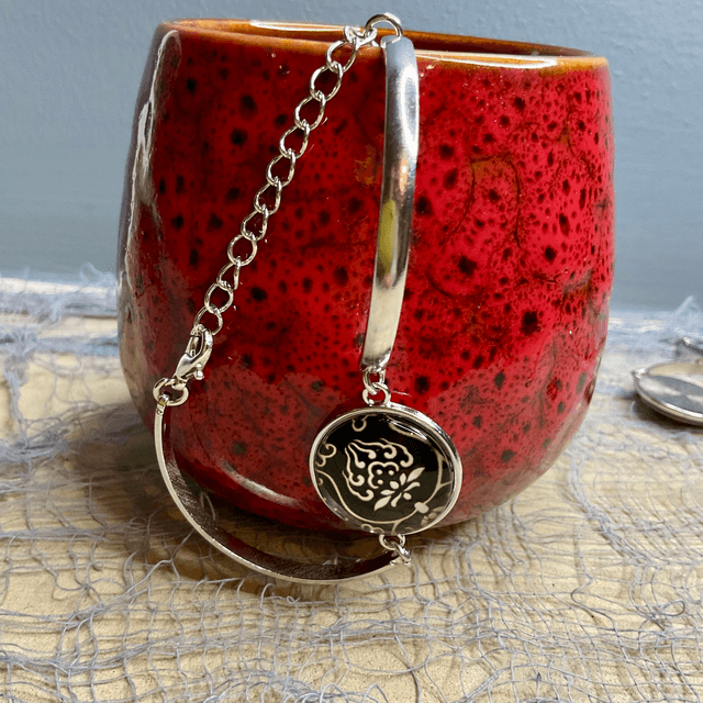 Handmade bracelet with colourful glass cabochon-Handcrafted Colorful jewellery.