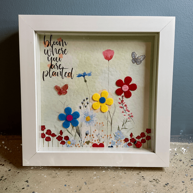 Handmade floral frame with inspirational quote. Flower design