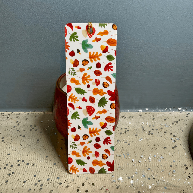 Handmade laminated bookmarks. Leaves-Autumn design.