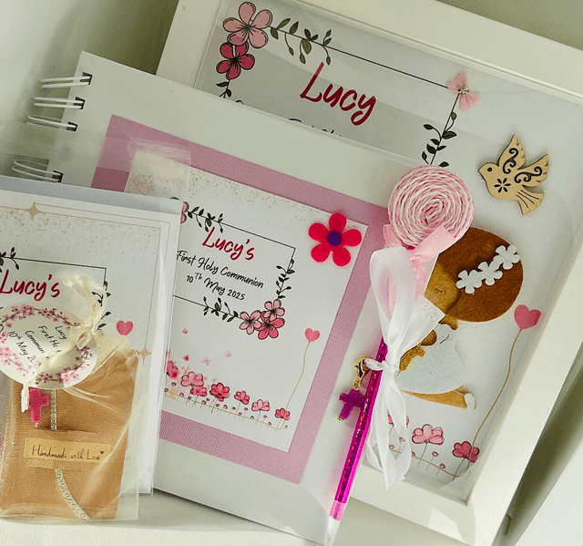 Personalised Communion photo album with FREE pen and pendant. Scrapbook keepsake album with personalised frame option. First Communion gift