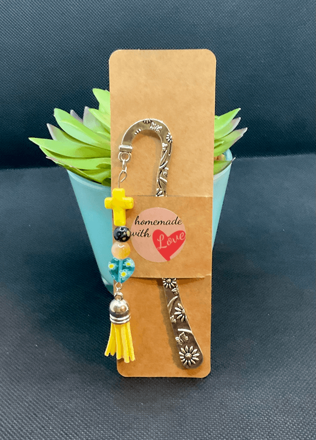 Handmade bookmark. Beautiful silver colour beaded bookmarks. Perfect gift idea.