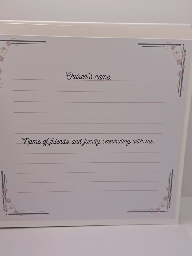 Personalised Communion photo album with FREE pen and pendant. First Communion gift.