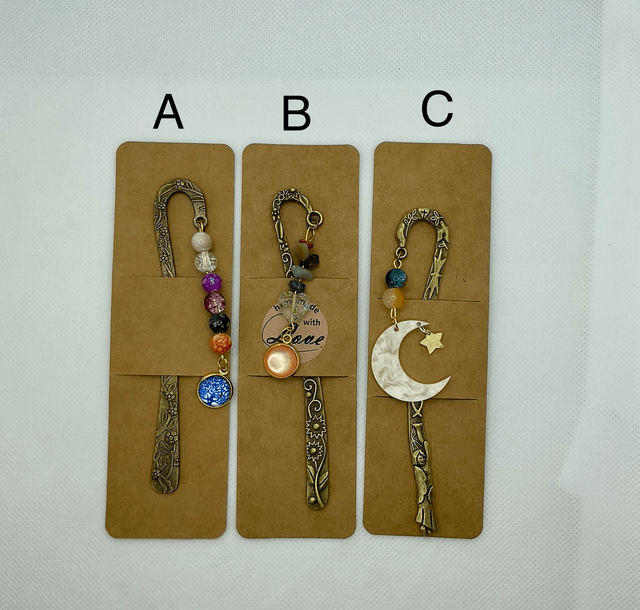 Handmade bookmark. Beautiful bronze colour beaded bookmarks.