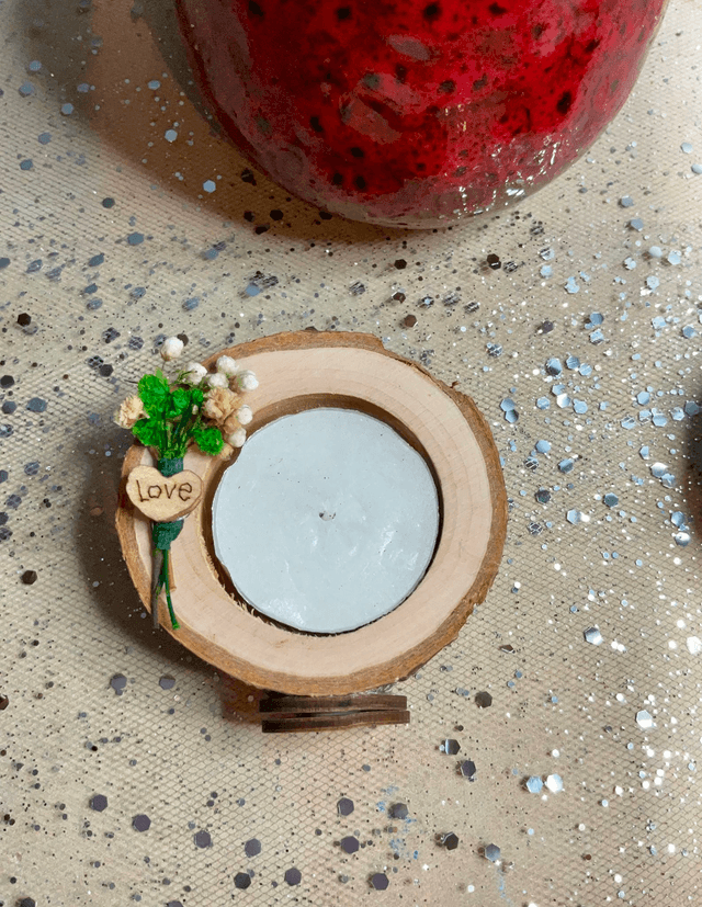Handmade rustic tea light holder. Gorgeous wedding favours and Christmas gift.
