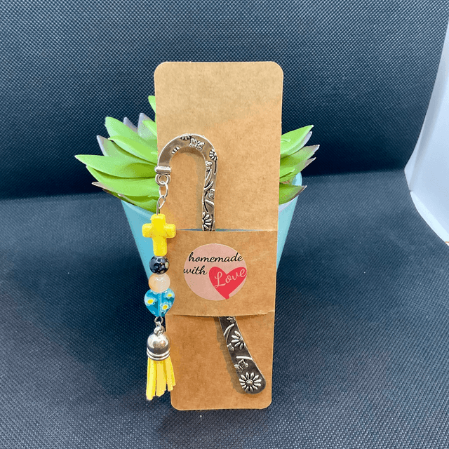 Handmade bookmark. Beautiful silver colour beaded bookmarks. Perfect gift idea.