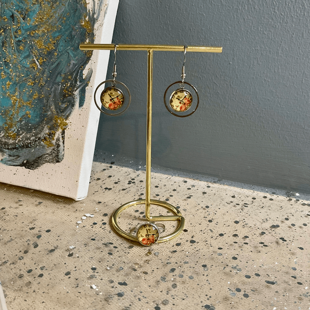 Handmade ring and earrings set. Coordinated cabochon jewellery.